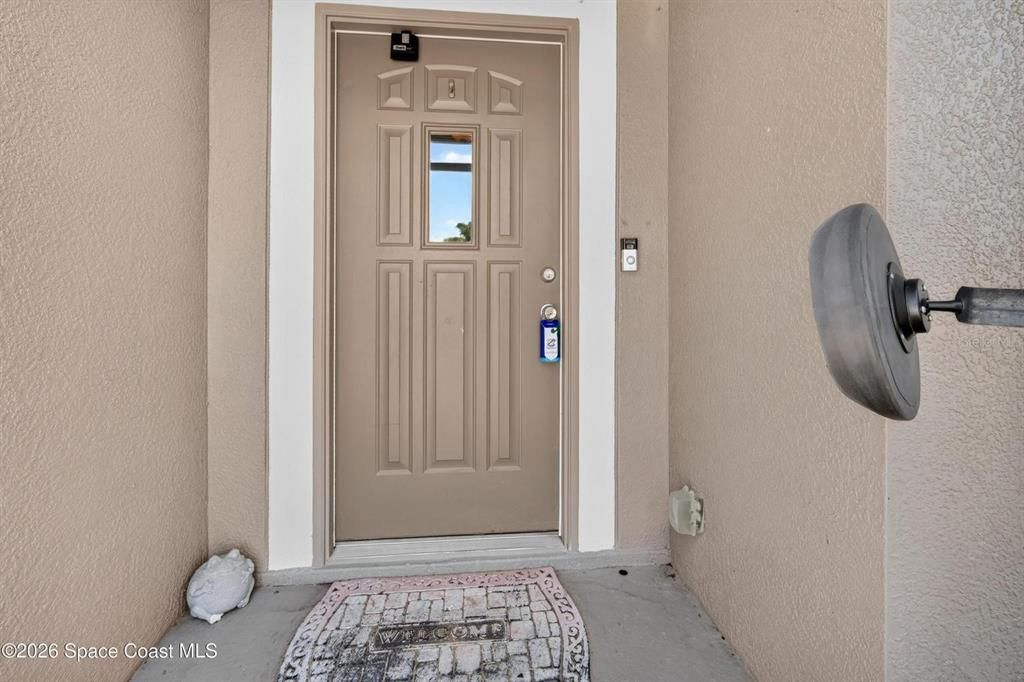 For Sale: $469,000 (4 beds, 2 baths, 1902 Square Feet)
