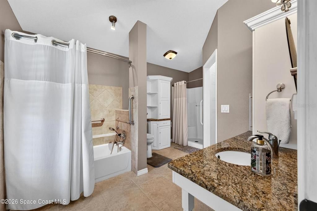 For Sale: $469,000 (4 beds, 2 baths, 1902 Square Feet)