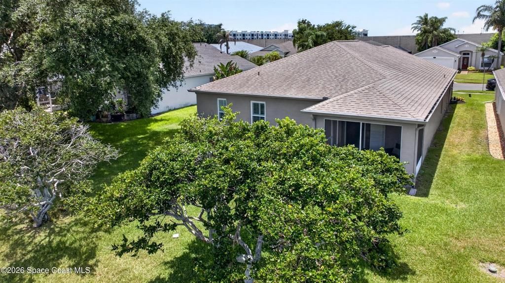 For Sale: $469,000 (4 beds, 2 baths, 1902 Square Feet)