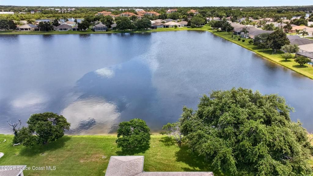 For Sale: $469,000 (4 beds, 2 baths, 1902 Square Feet)