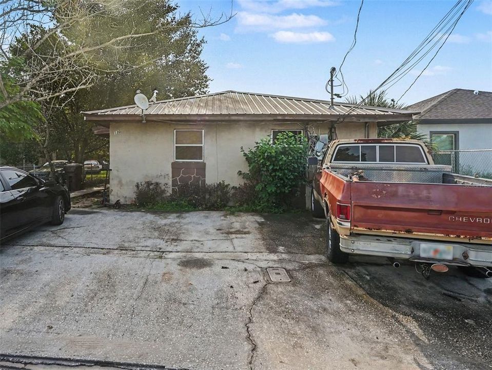 For Sale: $299,999 (0 beds, 0 baths, 2860 Square Feet)