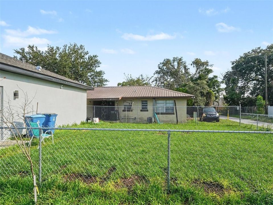 For Sale: $299,999 (0 beds, 0 baths, 2860 Square Feet)