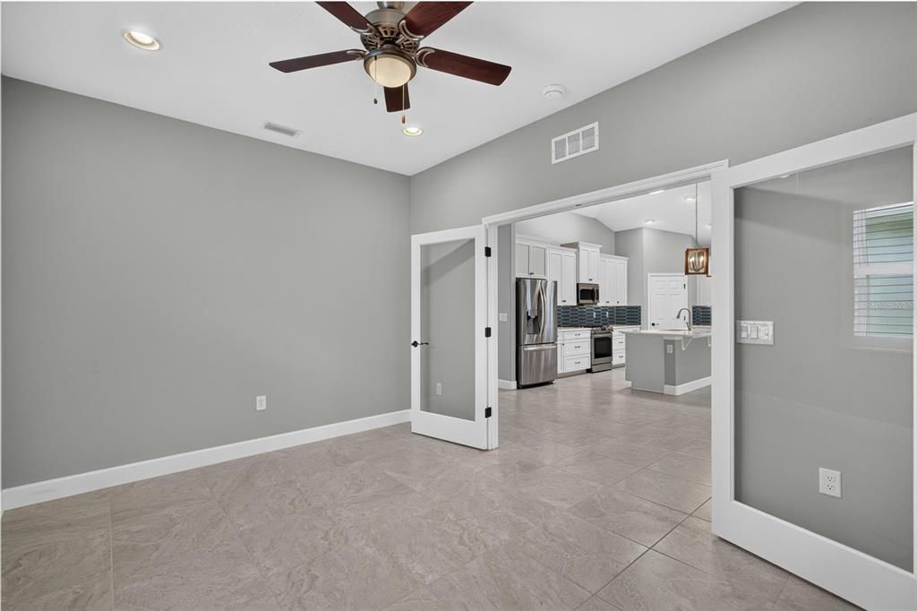 For Sale: $424,900 (3 beds, 2 baths, 1905 Square Feet)