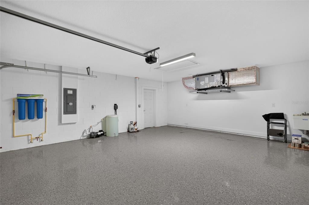 For Sale: $424,900 (3 beds, 2 baths, 1905 Square Feet)