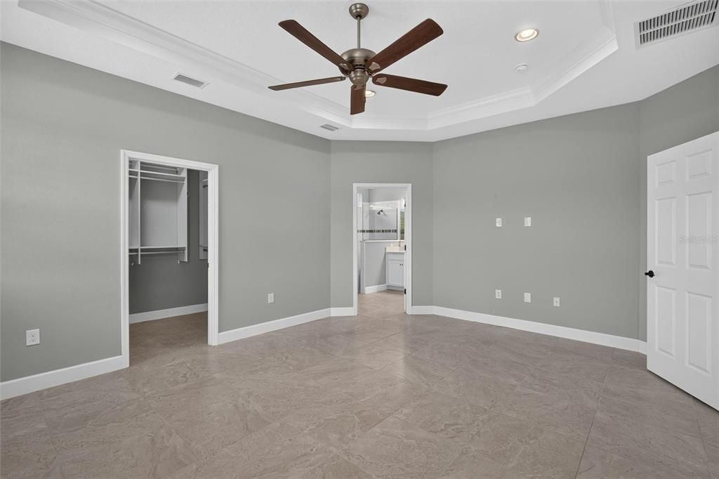 For Sale: $424,900 (3 beds, 2 baths, 1905 Square Feet)