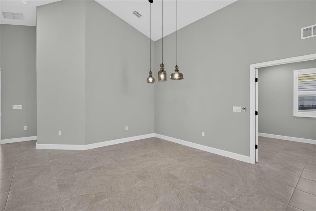 For Sale: $424,900 (3 beds, 2 baths, 1905 Square Feet)