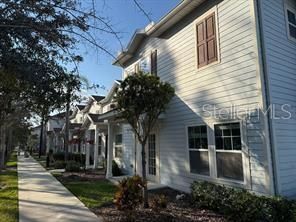 For Rent: $2,300 (4 beds, 3 baths, 1694 Square Feet)