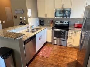 For Rent: $2,300 (4 beds, 3 baths, 1694 Square Feet)