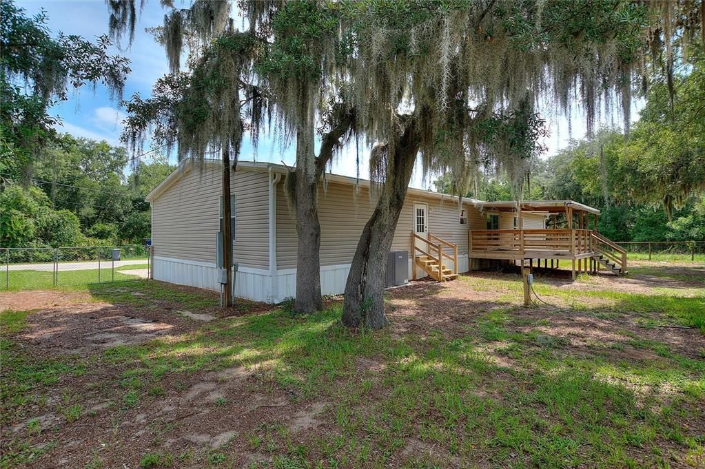For Sale: $235,000 (5 beds, 3 baths, 2280 Square Feet)