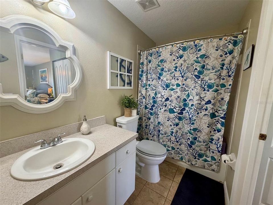 En Venta: $550,000 (3 camas, 2 baños, 1408 Pies cuadrados)