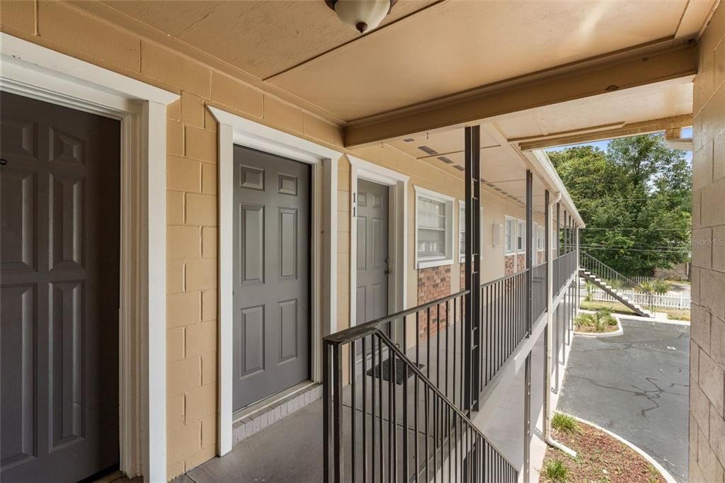 For Sale: $89,900 (1 beds, 1 baths, 540 Square Feet)