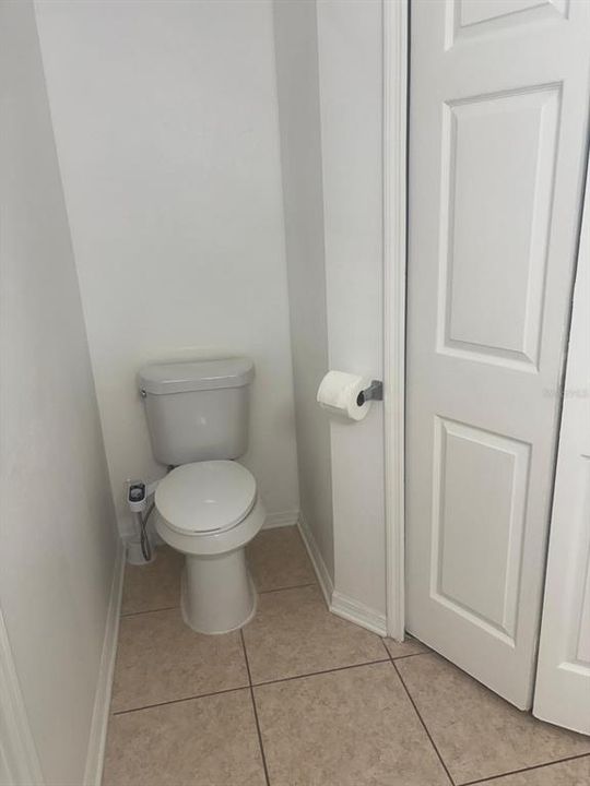 В аренду: $2,300 (4 спален, 2 ванн, 1348 Квадратных фут)
