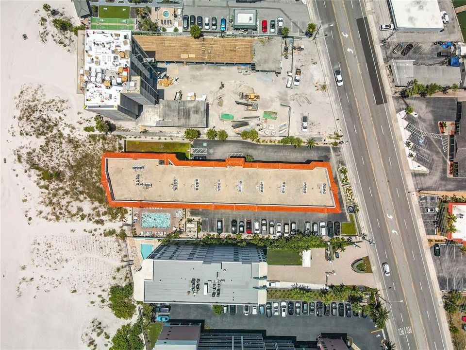 En Venta: $894,995 (2 camas, 2 baños, 750 Pies cuadrados)