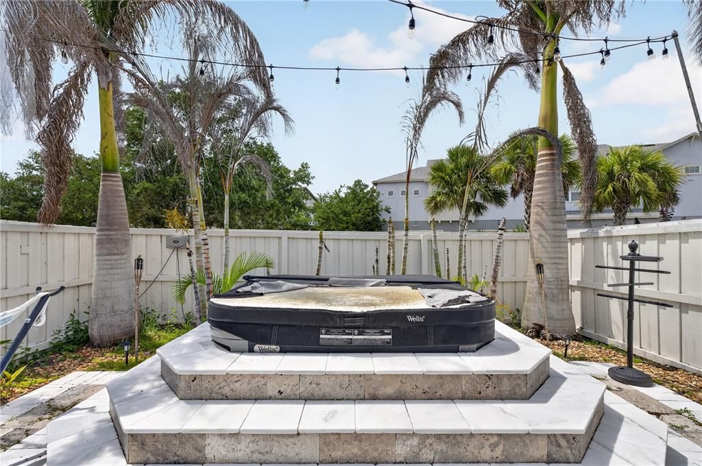 En Venta: $646,000 (3 camas, 2 baños, 1916 Pies cuadrados)