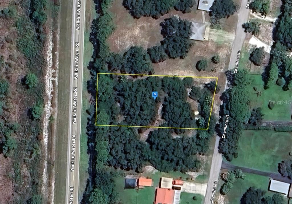 En Venta: $59,999 (0.52 acres)