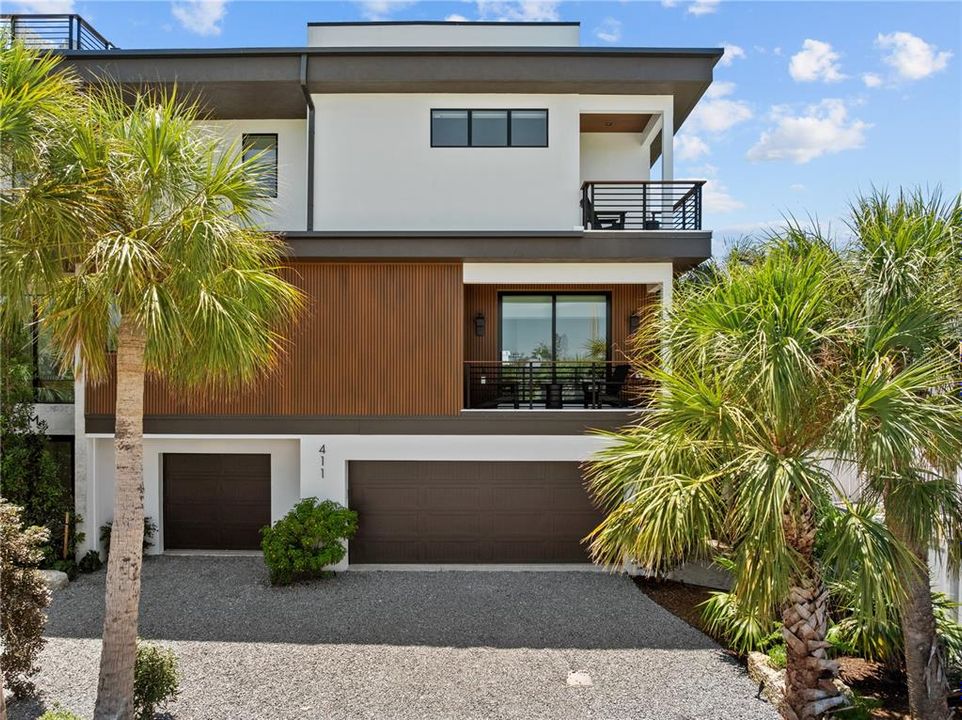 En Venta: $5,495,000 (5 camas, 5 baños, 3260 Pies cuadrados)