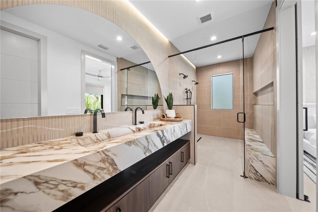 En Venta: $5,495,000 (5 camas, 5 baños, 3260 Pies cuadrados)