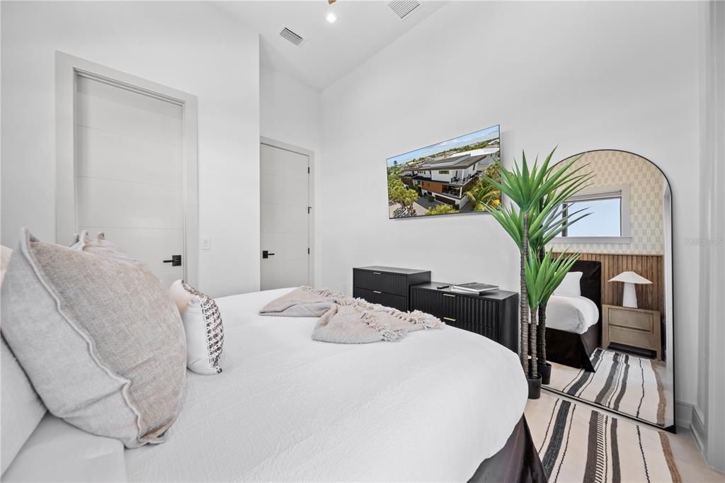 En Venta: $5,495,000 (5 camas, 5 baños, 3260 Pies cuadrados)