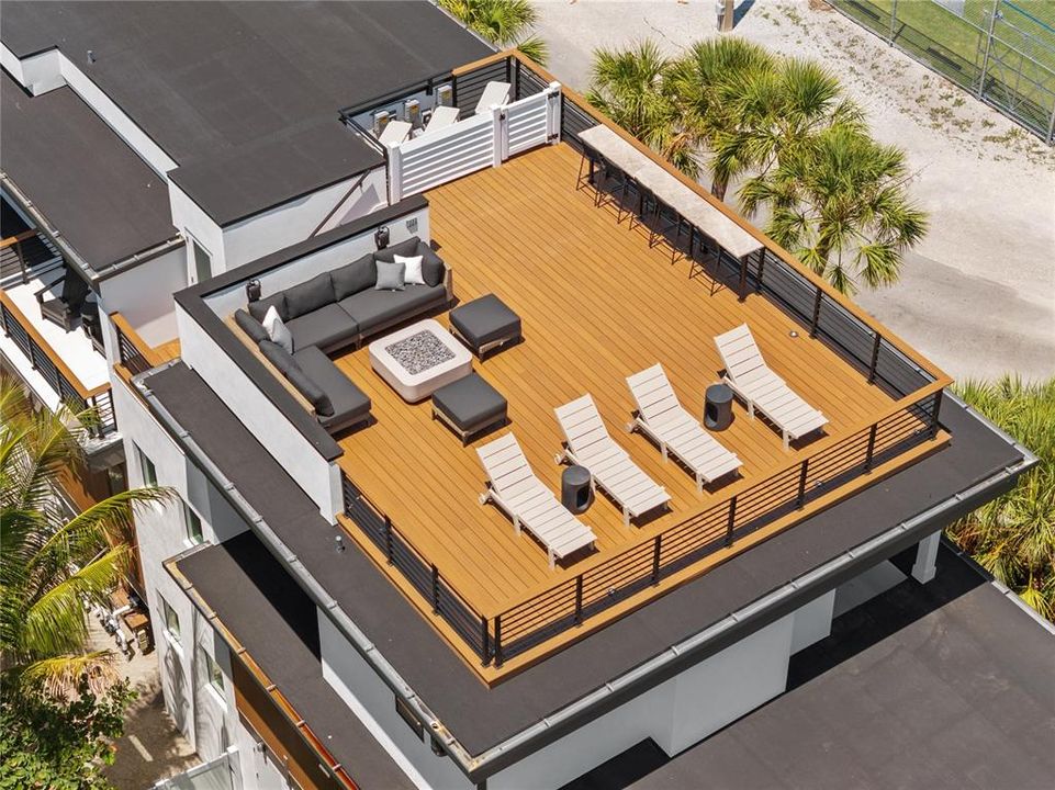 En Venta: $5,495,000 (5 camas, 5 baños, 3260 Pies cuadrados)