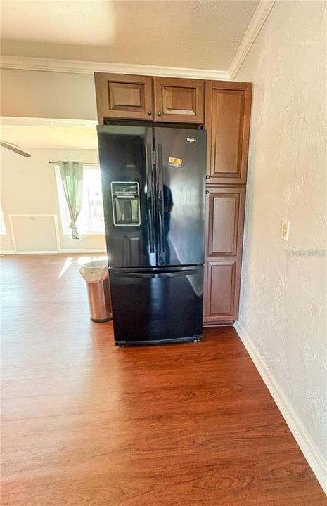 En Renta: $1,600 (2 camas, 2 baños, 1400 Pies cuadrados)