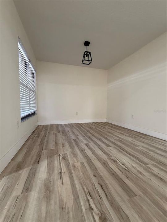 En Venta: $254,999 (3 camas, 2 baños, 1401 Pies cuadrados)