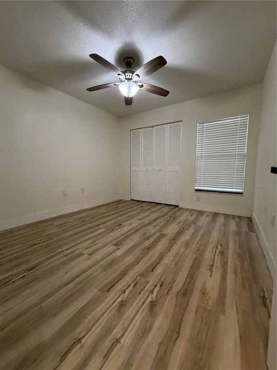 En Venta: $254,999 (3 camas, 2 baños, 1401 Pies cuadrados)