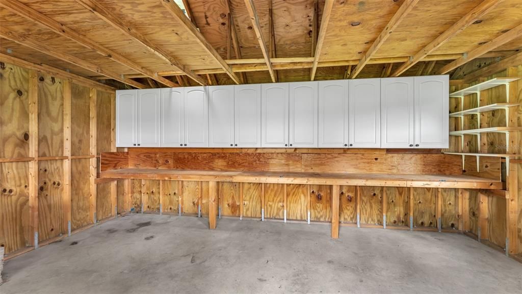 Active With Contract: $313,000 (3 beds, 2 baths, 1989 Square Feet)