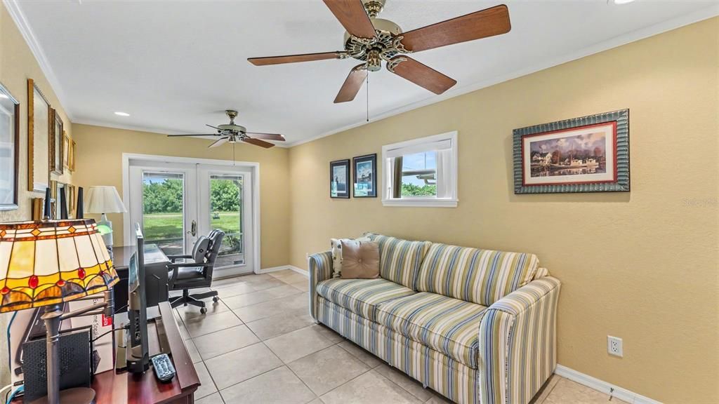 Active With Contract: $313,000 (3 beds, 2 baths, 1989 Square Feet)