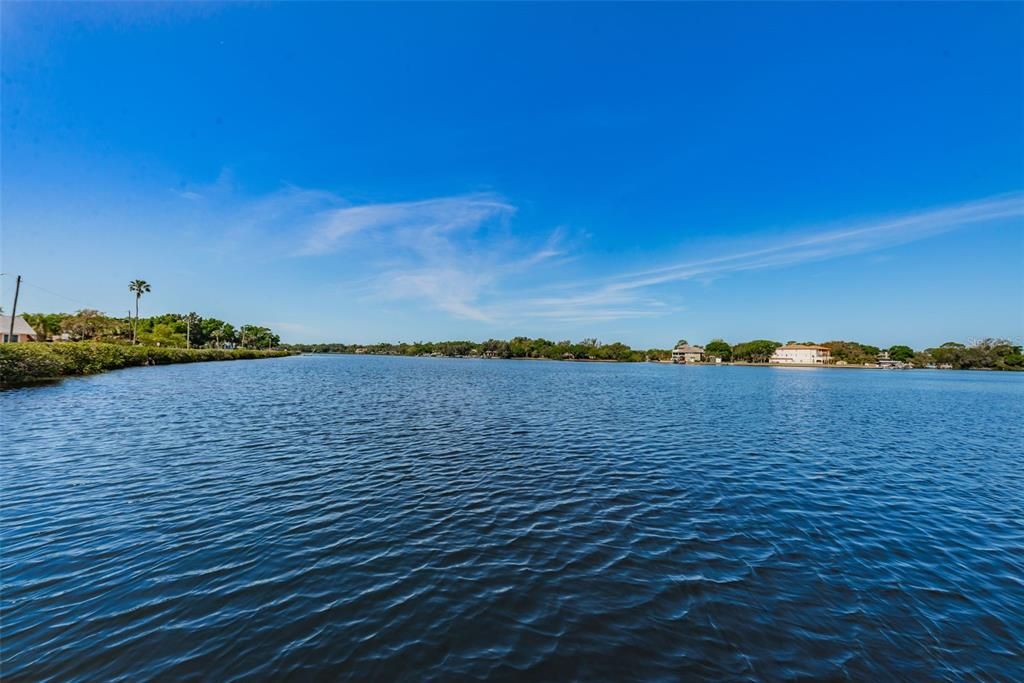 For Sale: $65,000 (1 beds, 1 baths, 624 Square Feet)