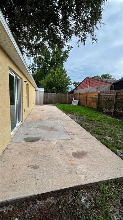 For Sale: $450,000 (3 beds, 2 baths, 1624 Square Feet)