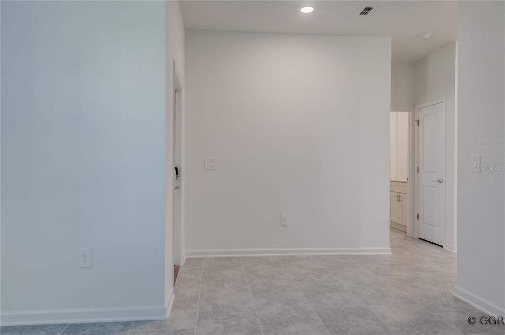 В аренду: $2,700 (4 спален, 3 ванн, 2262 Квадратных фут)