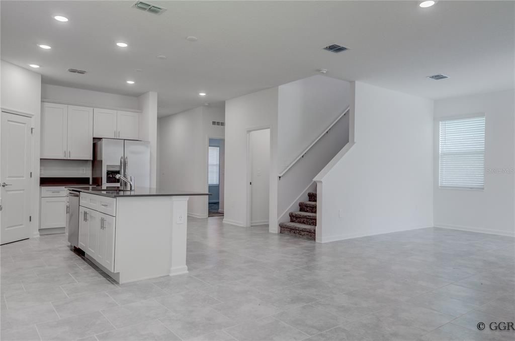В аренду: $2,700 (4 спален, 3 ванн, 2262 Квадратных фут)