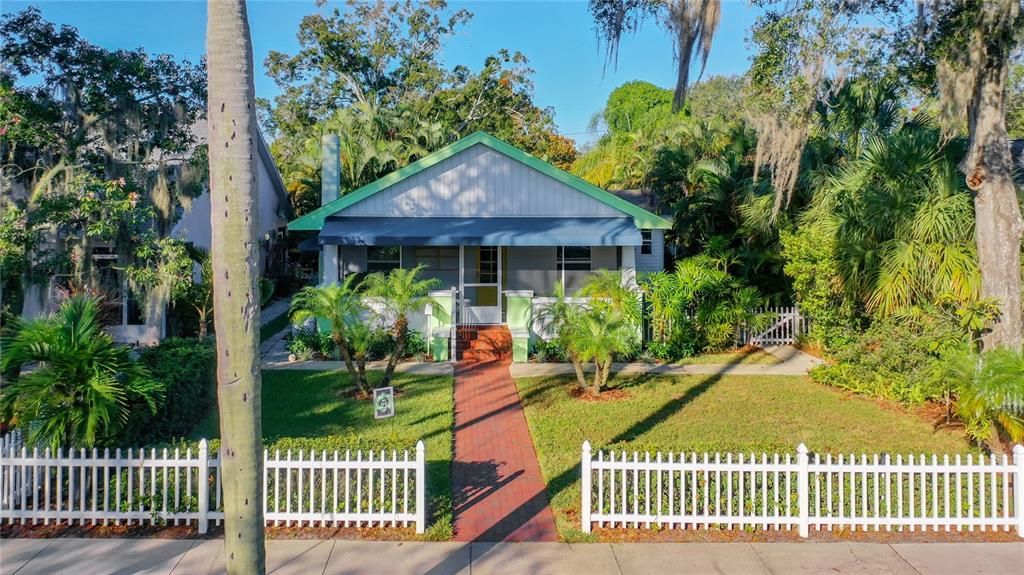 В аренду: $3,350 (2 спален, 2 ванн, 1090 Квадратных фут)
