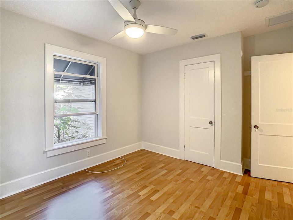 В аренду: $3,350 (2 спален, 2 ванн, 1090 Квадратных фут)