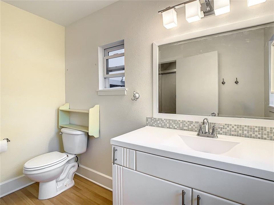 В аренду: $3,350 (2 спален, 2 ванн, 1090 Квадратных фут)