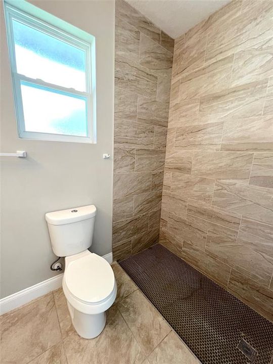 В аренду: $1,750 (3 спален, 2 ванн, 1221 Квадратных фут)