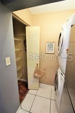 For Sale: $119,900 (2 beds, 2 baths, 1073 Square Feet)