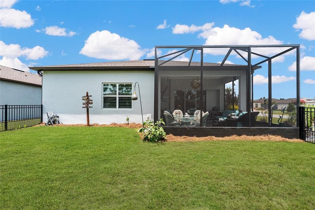 En Venta: $569,000 (3 camas, 2 baños, 2118 Pies cuadrados)