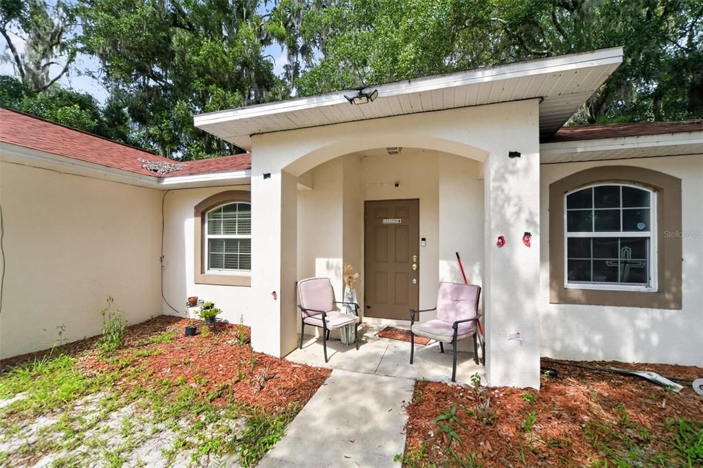 For Sale: $224,900 (3 beds, 2 baths, 1612 Square Feet)