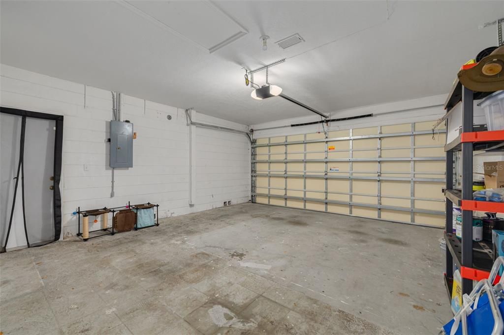 For Sale: $390,000 (3 beds, 2 baths, 1348 Square Feet)