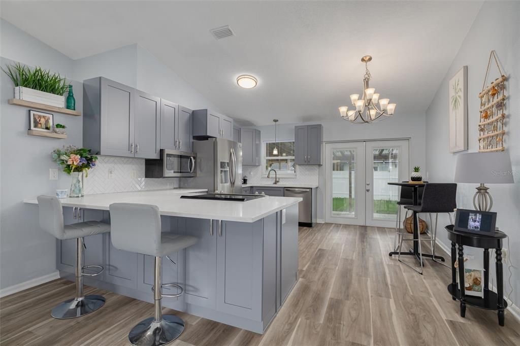 For Sale: $390,000 (3 beds, 2 baths, 1348 Square Feet)
