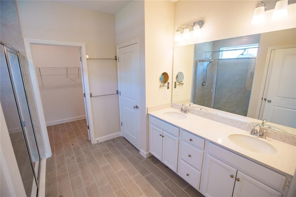 En Venta: $279,500 (3 camas, 2 baños, 1740 Pies cuadrados)