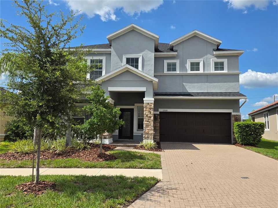 En Venta: $471,900 (4 camas, 2 baños, 2616 Pies cuadrados)
