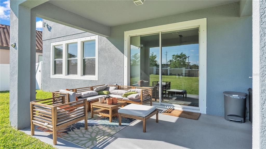En Venta: $471,900 (4 camas, 2 baños, 2616 Pies cuadrados)