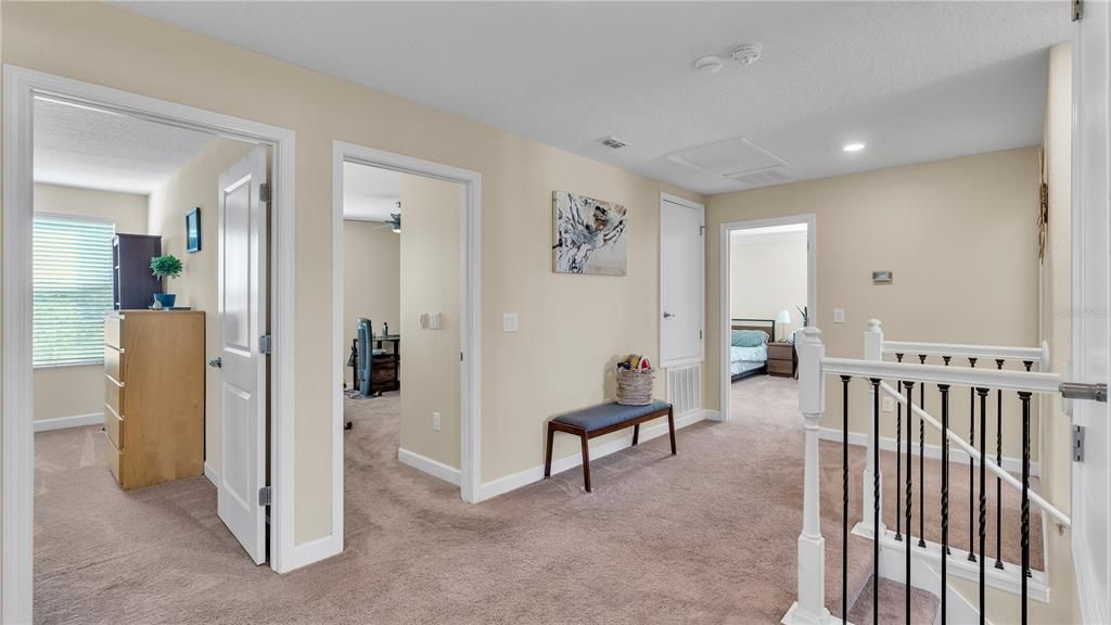 En Venta: $471,900 (4 camas, 2 baños, 2616 Pies cuadrados)