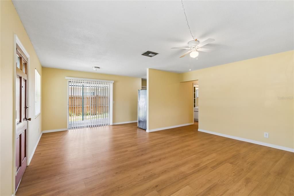 En Venta: $315,000 (3 camas, 1 baños, 1012 Pies cuadrados)