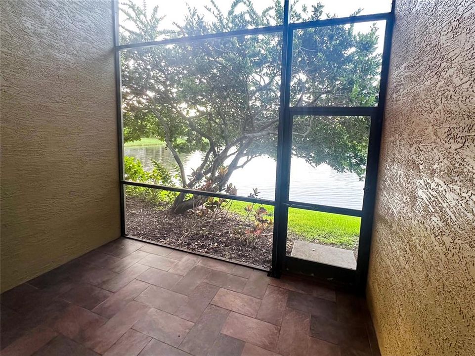 For Sale: $365,000 (2 beds, 2 baths, 1234 Square Feet)