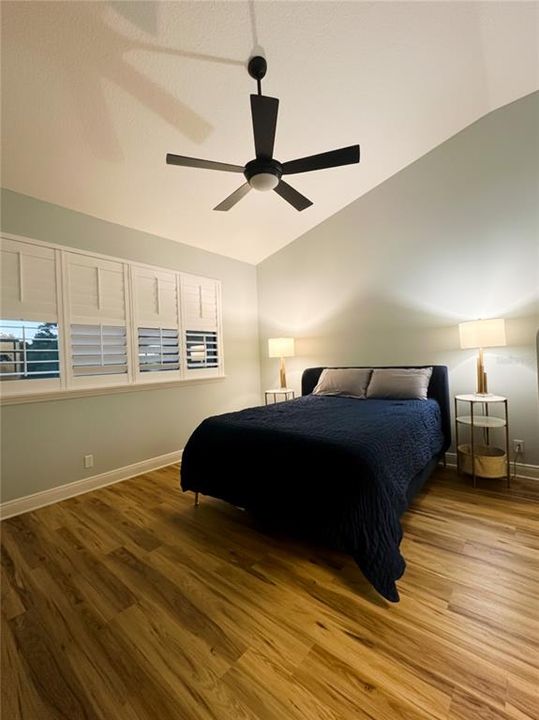 For Sale: $365,000 (2 beds, 2 baths, 1234 Square Feet)
