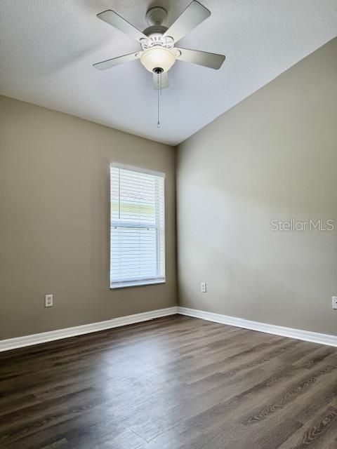 En Renta: $2,495 (4 camas, 3 baños, 1836 Pies cuadrados)