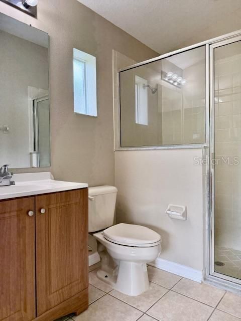 En Renta: $2,495 (4 camas, 3 baños, 1836 Pies cuadrados)